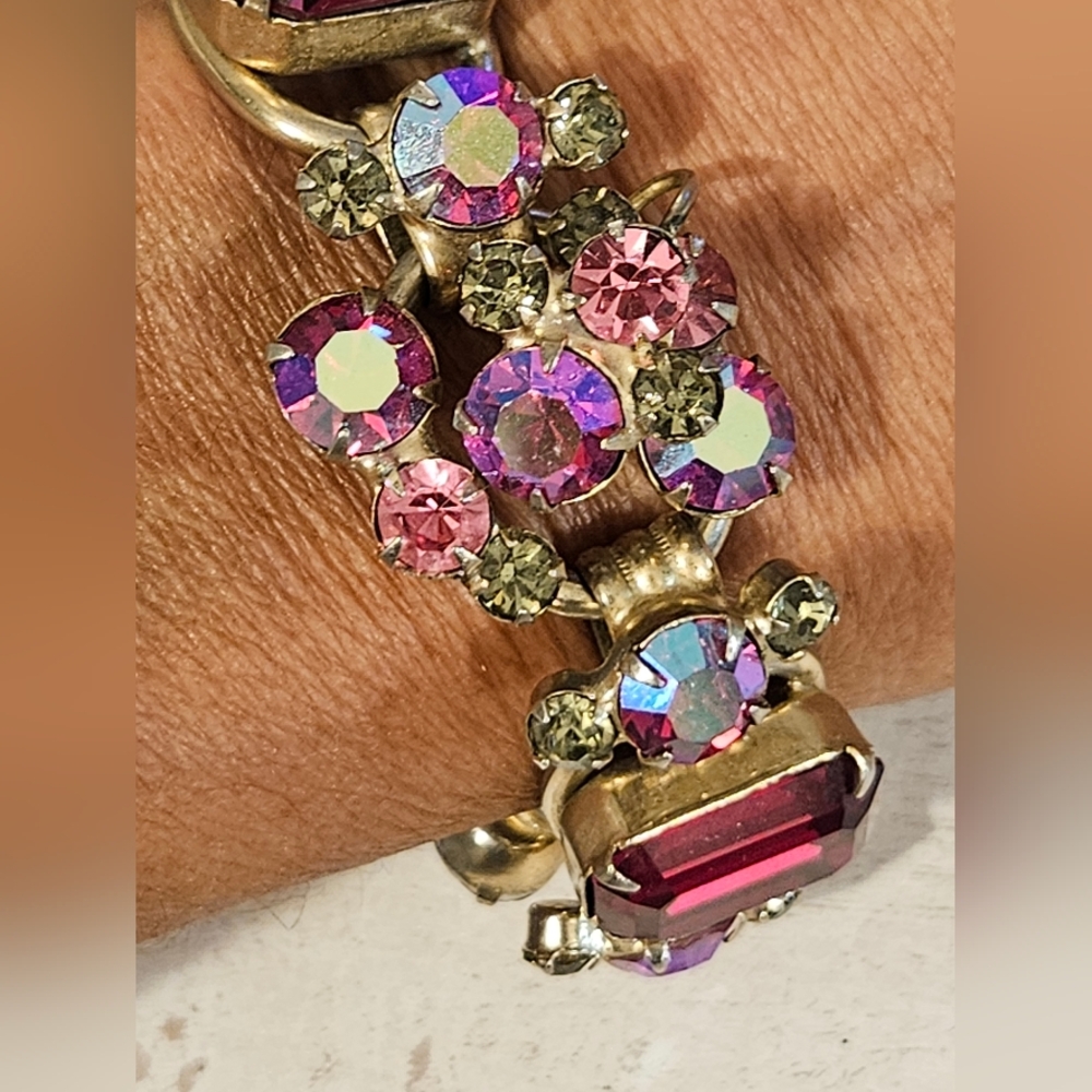 Elegant Silver, Pink & Fuschia Juliana Vintage Bracelet - Picture 2 of 11